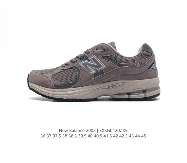 真标 新百伦 New Balance 2002R 跑鞋 男女运动鞋厚底老爹鞋。沿袭了面世之初的经典科技，以 Enca 中底配以升级版 N-Ergy 缓震物料。鞋