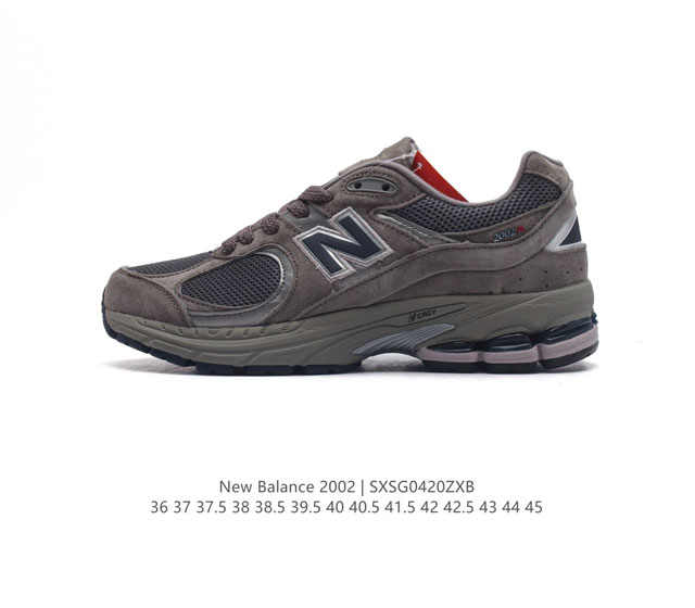 真标 新百伦 New Balance 2002R 跑鞋 男女运动鞋厚底老爹鞋。沿袭了面世之初的经典科技，以 Enca 中底配以升级版 N-Ergy 缓震物料。鞋